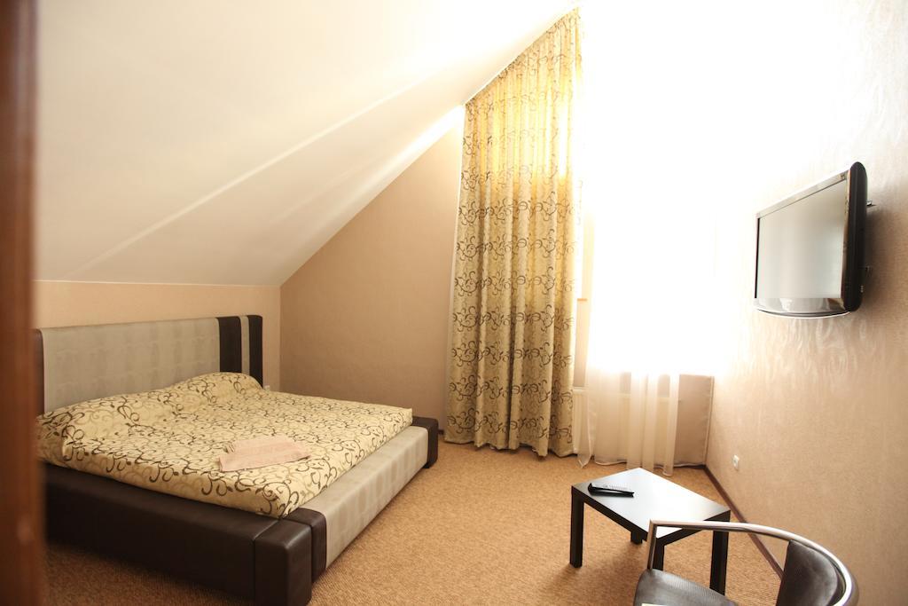 Hotel Kim Mogilev Habitación foto